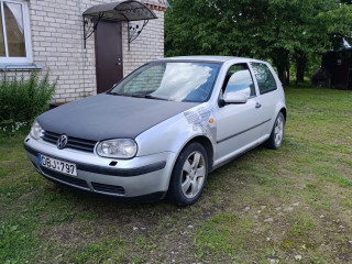 vw-golf-4