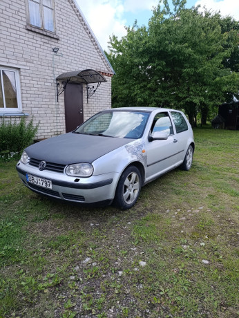 vw-golf-4-big-0
