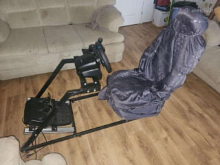 lenktyniu-simuliatoriaus-komplektas-logitech-g29-pavaru-perjungejas-zaidimu-kede-playseat