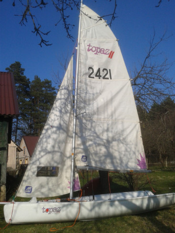 angliskos-gamybos-sportine-jachta-topaz-big-3